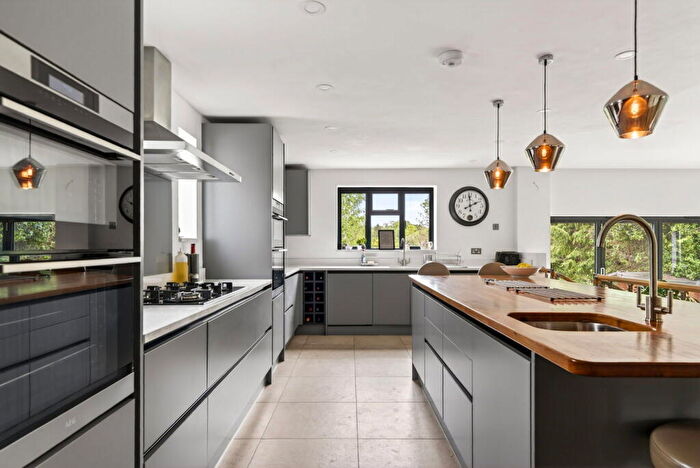 6 Bedroom Detached House For Sale In Walkfield Drive, Epsom, KT18