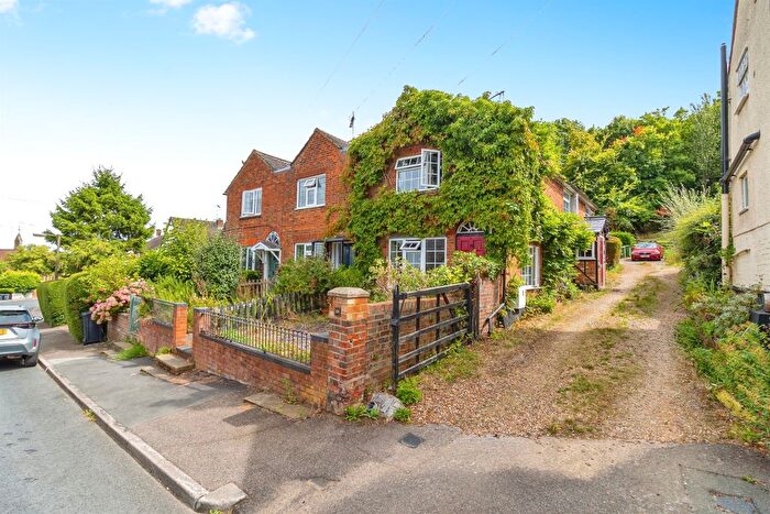 3 Bedroom End Of Terrace House For Sale In High Street, Lidlington, Bedford, MK43