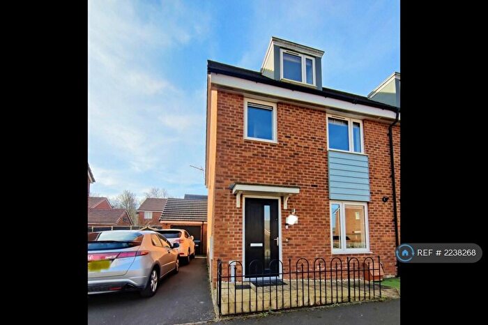 4 Bedroom Semi-Detached House To Rent In Zebu Crescent, Milton Keynes, MK8