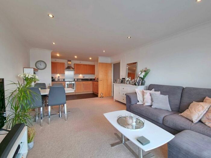 2 Bedroom Apartment To Rent In Patteson Road, Ipswich, IP3