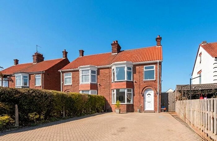 3 Bedroom Semi Detached House For Sale In Beatty Road, Great Yarmouth, NR30