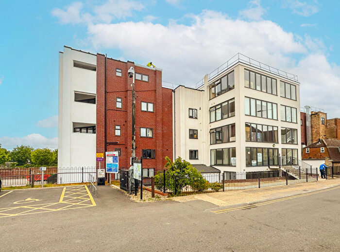 1 Bedroom Flat For Sale In Flat, The Grosvenor, High Street, Newmarket, Suffolk, CB8