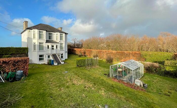 4 Bedroom Detached House For Sale In Clynnog Road, Penygroes, Caernarfon, Gwynedd, LL54