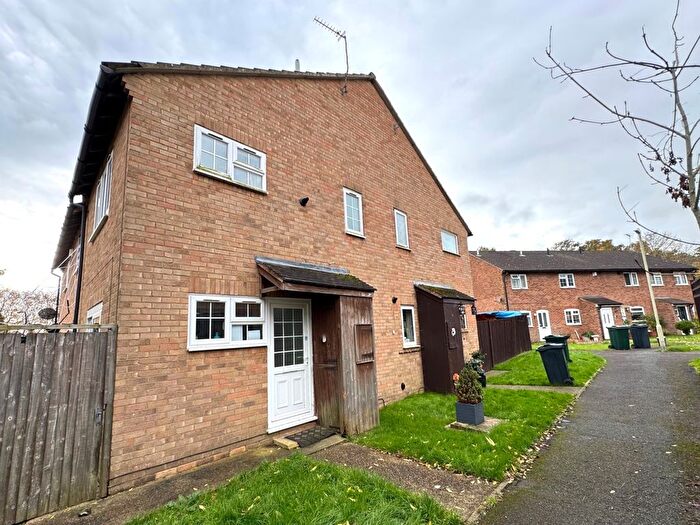 1 Bedroom Terraced House To Rent In Falcon Way, Ashford, TN23