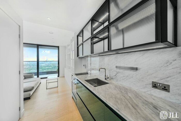 Apartment For Sale In Wards Place Canary Wharf, E14