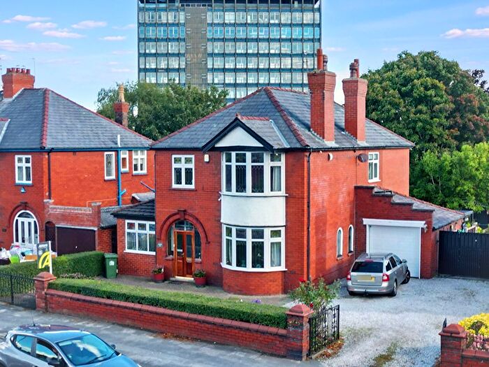 4 Bedroom Detached House For Sale In Prescot Road, St. Helens, WA10