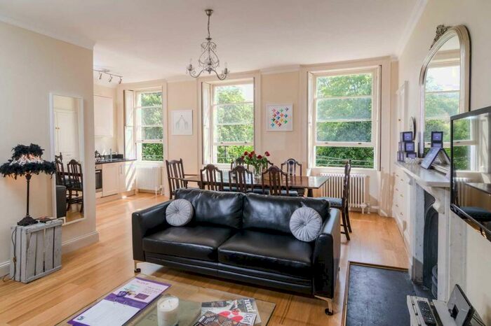 1 Bedroom Apartment To Rent In Sydney Place, BA2