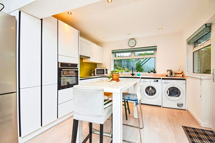 4 Bedroom Bungalow For Sale In Low Road, Halton, Lancaster, Lancashire, LA2