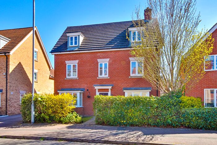 5 Bedroom Detached House For Sale In Gilders Road, Little Canfield, CM6