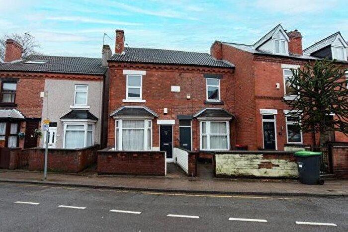 3 Bedroom Terraced House To Rent In Yorke Street, Nottingham, NG15