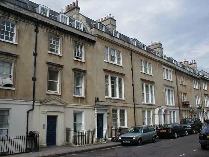 1 Bedroom Flat To Rent In New King Street, Bath, Somerset, BA1