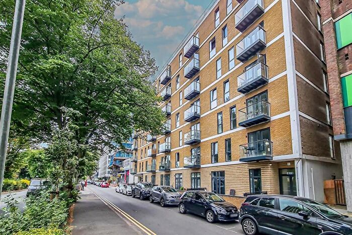 1 Bedroom Flat For Sale In The Avenue, Victoria Avenue, Southend-On-Sea, SS2