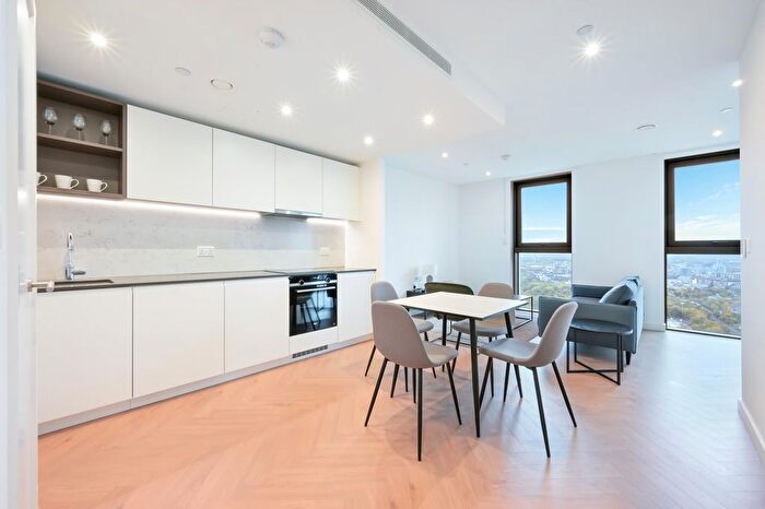 1 Bedroom Flat To Rent In One Thames Quay, London, E14