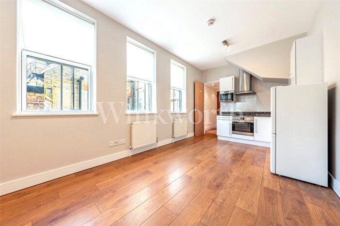1 Bedroom Flat To Rent In Finchley Road, London, NW11