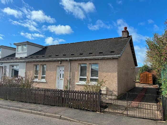 2 Bedroom Semi-Detached House For Sale In Fourth Avenue, Auchinloch, Glasgow, G66