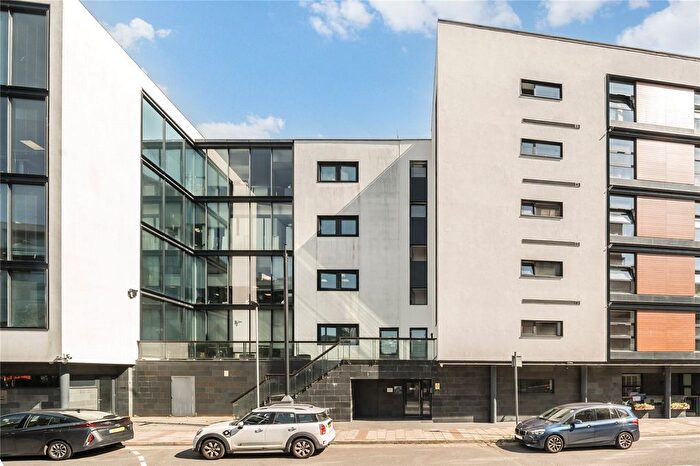 2 Bedroom Flat For Sale In Hallings Wharf Studios, Channelsea Road, Stratford, London, E15