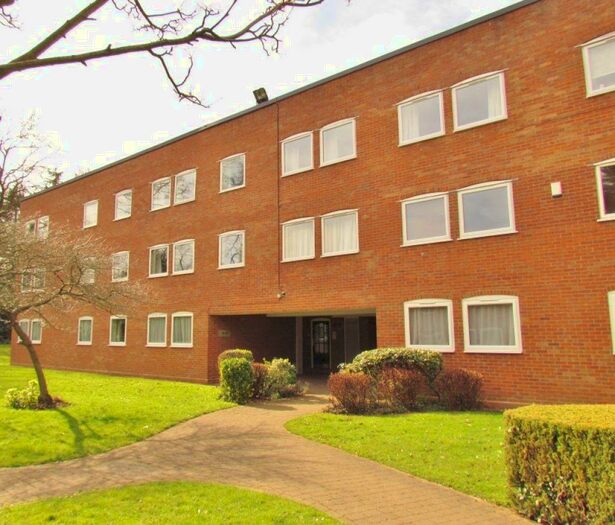 2 Bedroom Flat To Rent In Jacoby Place, Priory Road, B5