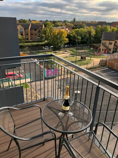 1 Bedroom Flat To Rent In Salisbury Road, Southall, UB2