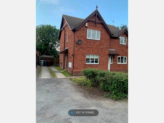 2 Bedroom Semi-Detached House To Rent In Apple Tree Close, Wakefield WF3