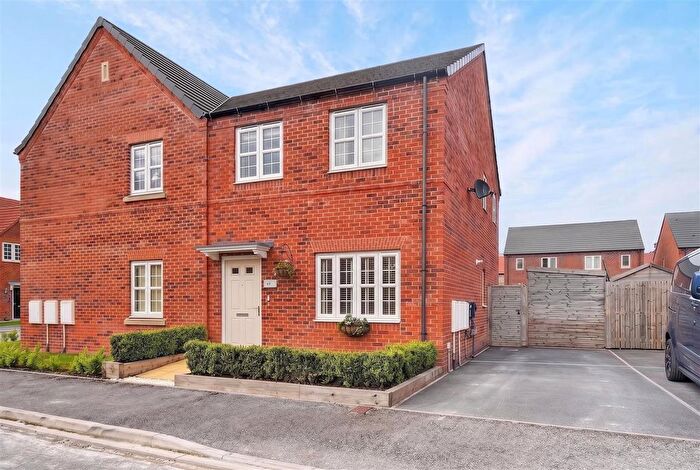 3 Bedroom Detached House For Sale In Goldfinch Way, Easingwold, York, YO61
