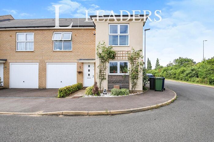 4 Bedroom End Of Terrace House To Rent In Cranesbill Close, CB4