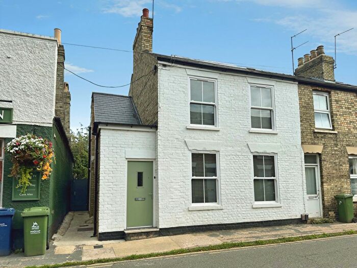 Studio To Rent In Sturton Street, Cambridge, CB1
