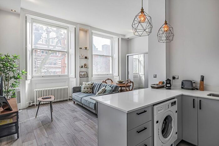 1 Bedroom Flat To Rent In Queen's Gate, South Kensington, SW7