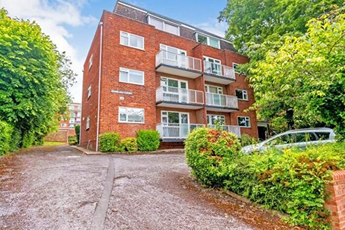 2 Bedroom Flat To Rent In Westwood Road, Southampton, SO17