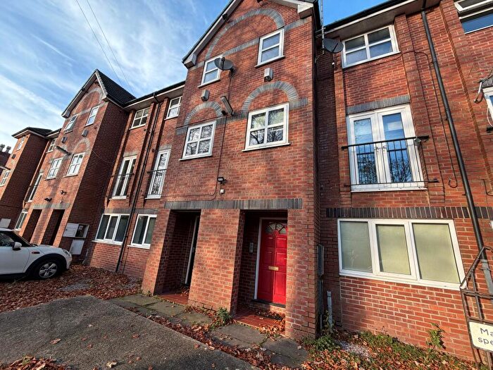 6 Bedroom House To Rent In Bridgelea Road, M20