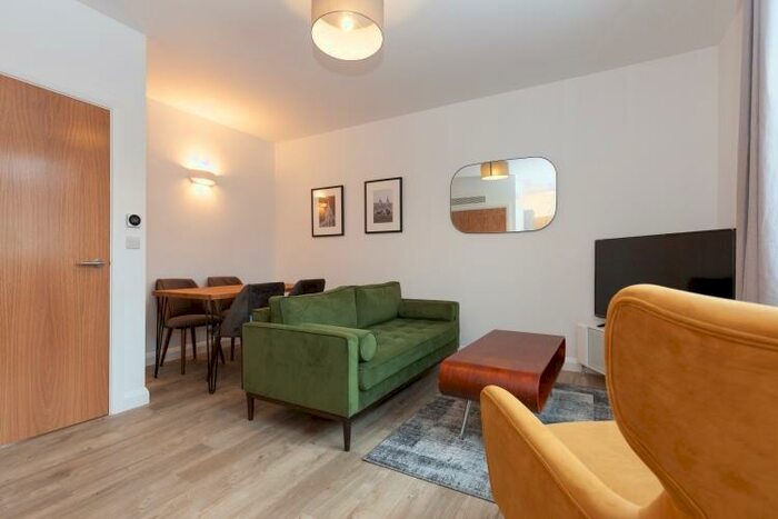 2 Bedroom Apartment To Rent In Blue Boar Street Oxford, OX1