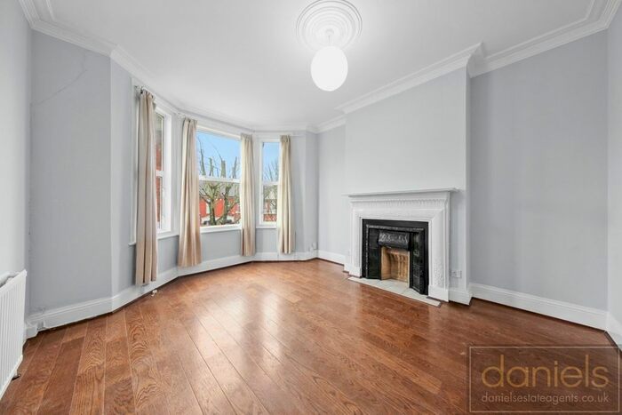 2 Bedroom Flat To Rent In Furness Road, Kensal Green, NW10