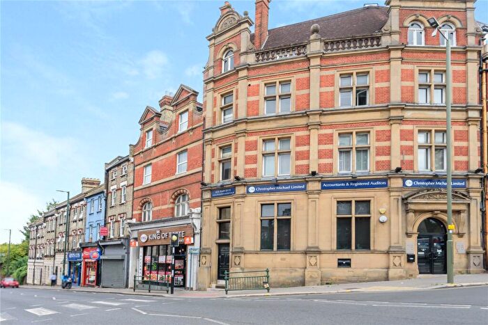 1 Bedroom Apartment For Sale In Station Road, New Barnet, Barnet, EN5