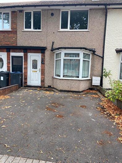 3 Bedroom Town House To Rent In Ninfield Road, Acocks Green, Birmingham, B27