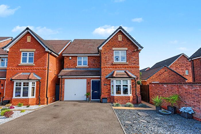 4 Bedroom Detached House For Sale In Williamsbridge Road, Coventry, CV4