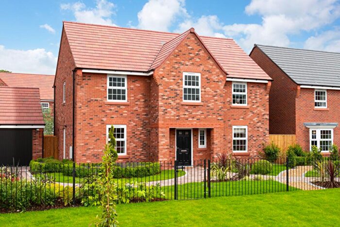 4 Bedroom Detached House For Sale In Fence Avenue, Macclesfield, Cheshire, SK10
