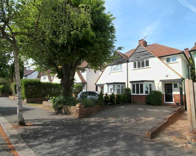 3 Bedroom Semi-Detached House To Rent In Mayfield Road, Sutton, SM2