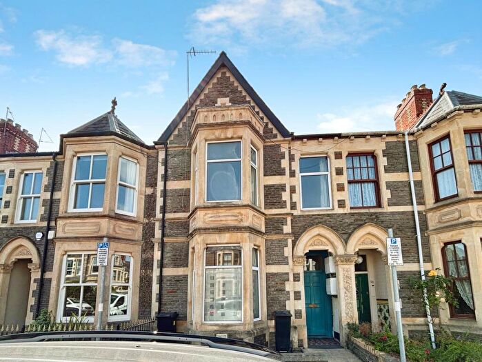 2 Bedroom Apartment For Sale In Hamilton Street, Pontcanna, Cardiff, CF11