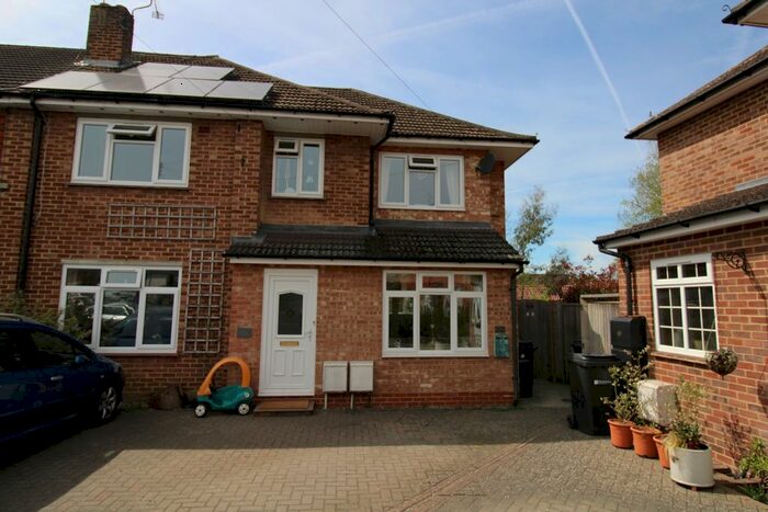1 Bedroom End Of Terrace House To Rent In Great Bookham, Leatherhead, Surrey, KT23
