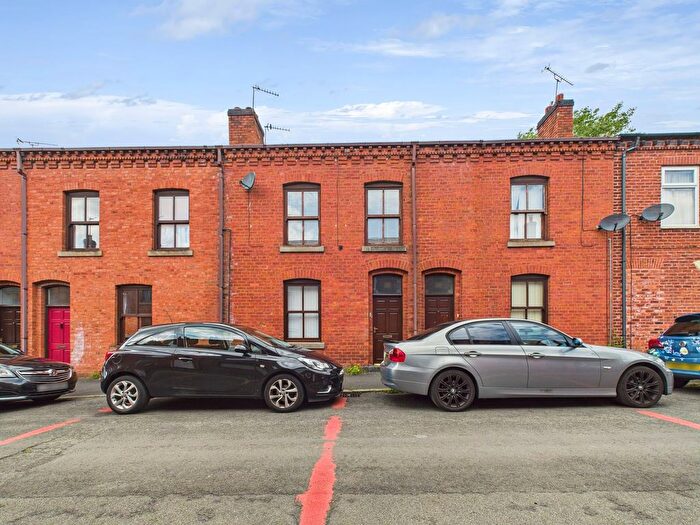 1 Bedroom Flat To Rent In Turner Street, Leigh, WN7