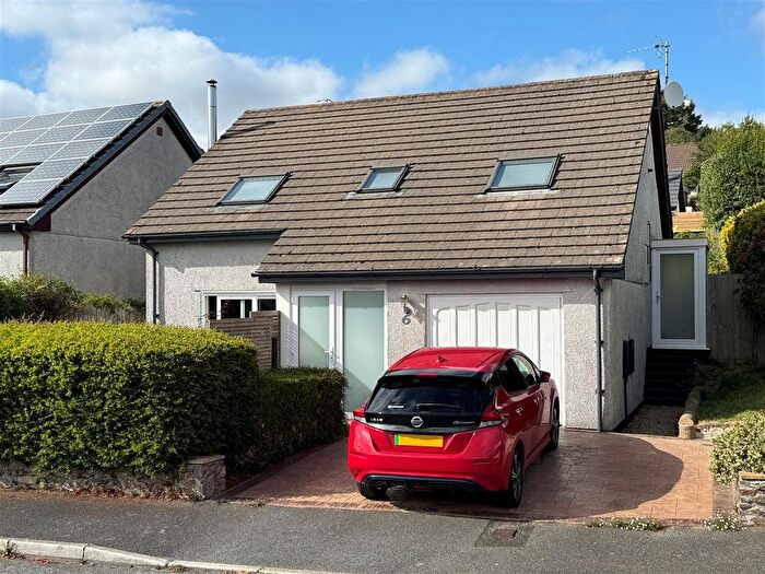 3 Bedroom Detached House For Sale In Bohelland Way, Penryn, TR10