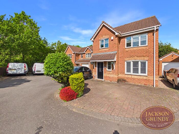 3 Bedroom Detached House For Sale In Crome Close, Wellingborough, NN8