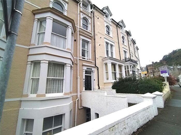 1 Bedroom Apartment To Rent In Church Walks, Llandudno, LL30