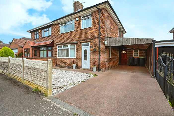 3 Bedroom Semi-Detached House For Sale In Priory Avenue, Kirkby-in-Ashfield, Nottingham, Nottinghamshire, NG17