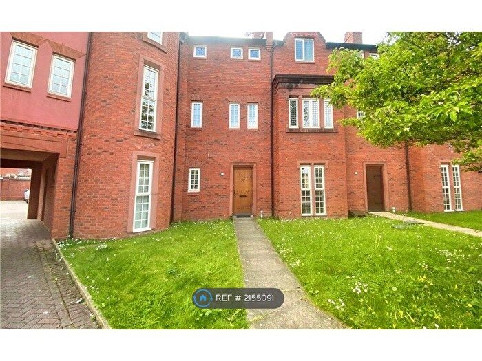 2 Bedroom Flat To Rent In Butts Green, Westbrook, Warrington, WA5