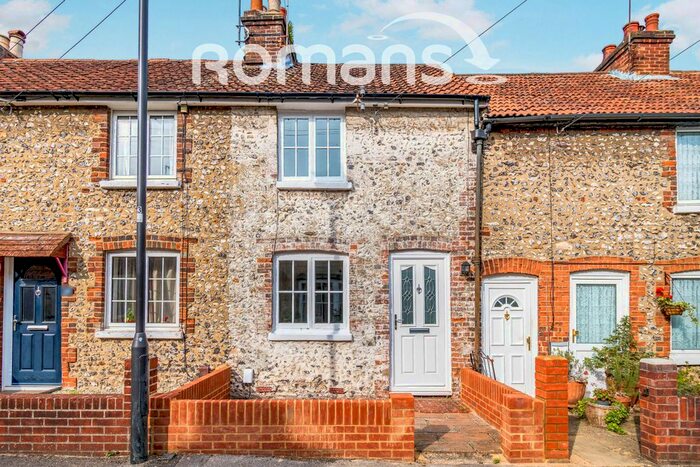 2 Bedroom Cottage To Rent In Hyde Close, Winchester, SO23