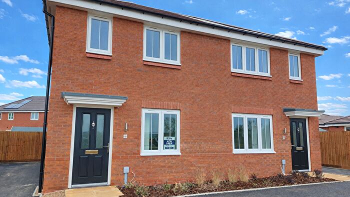 2 Bedroom Semi-Detached House For Sale In Vidal Close, Sleaford, NG34