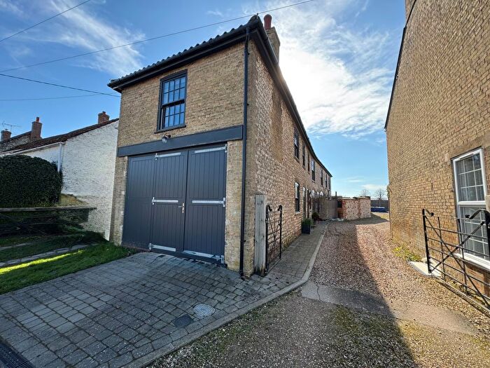 4 Bedroom Barn Conversion To Rent In Globe Street, Methwold, Thetford, IP26