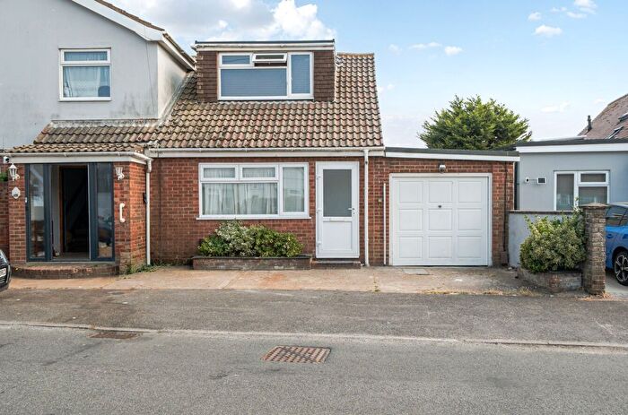 1 Bedroom Property To Rent In Lancing Park, Lancing, West Sussex, BN15