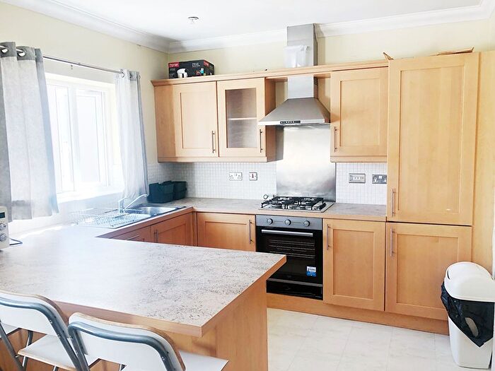 6 Bedroom Semi-Detached House To Rent In Jekyll Close, Bristol, BS16