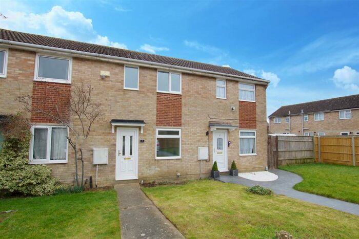 2 Bedroom Terraced House To Rent In Kilsyth Close, Freshbrook, Swindon, SN5